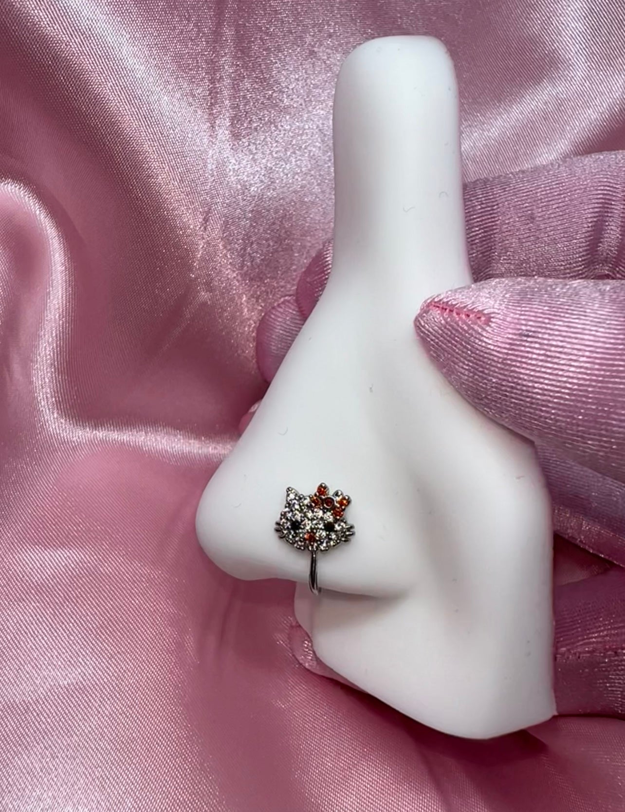 Icy Kitty Nose Cuff