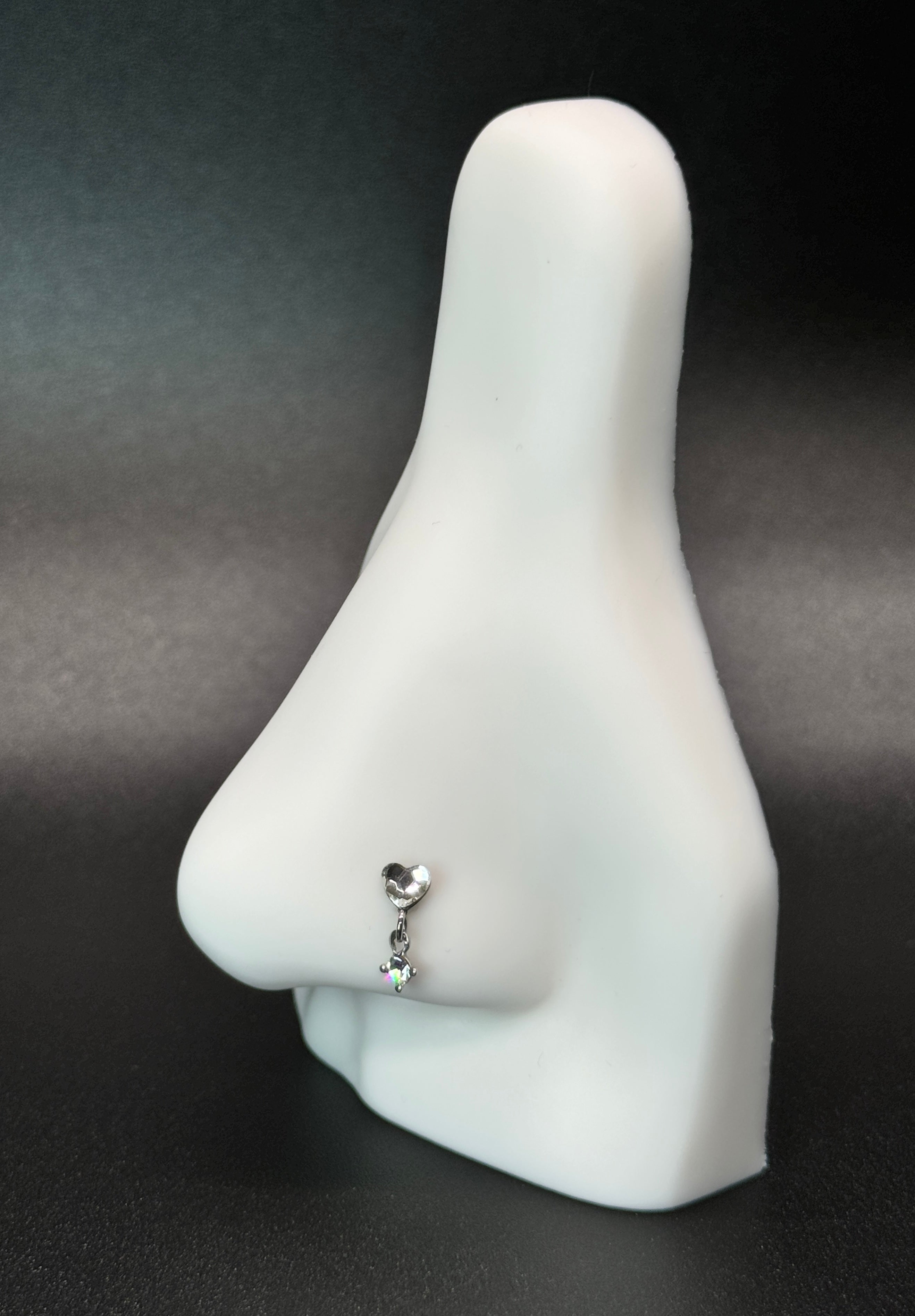 Leslie Heart Nose Ring