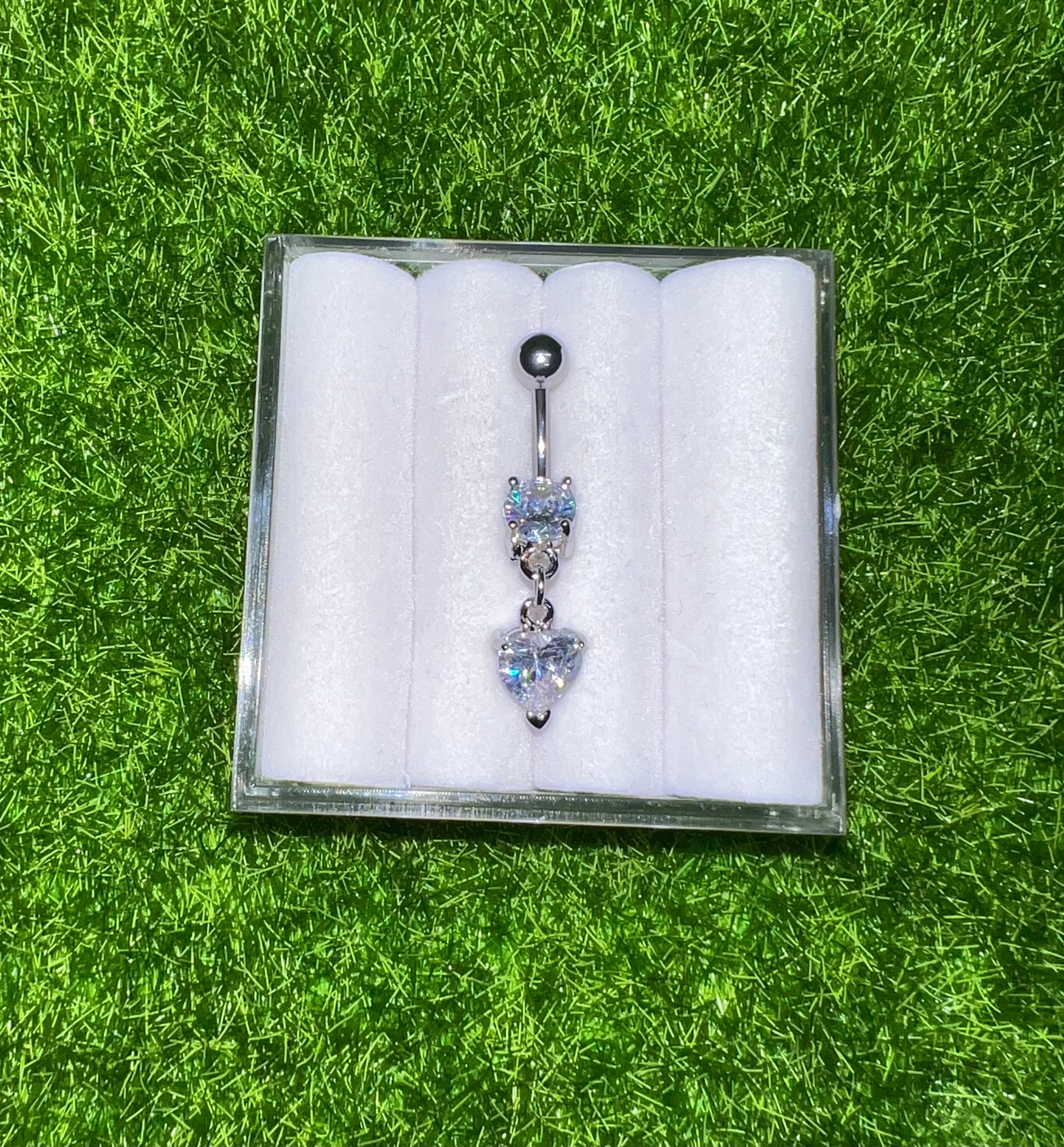 Sabrina Heart Belly Ring 🤍