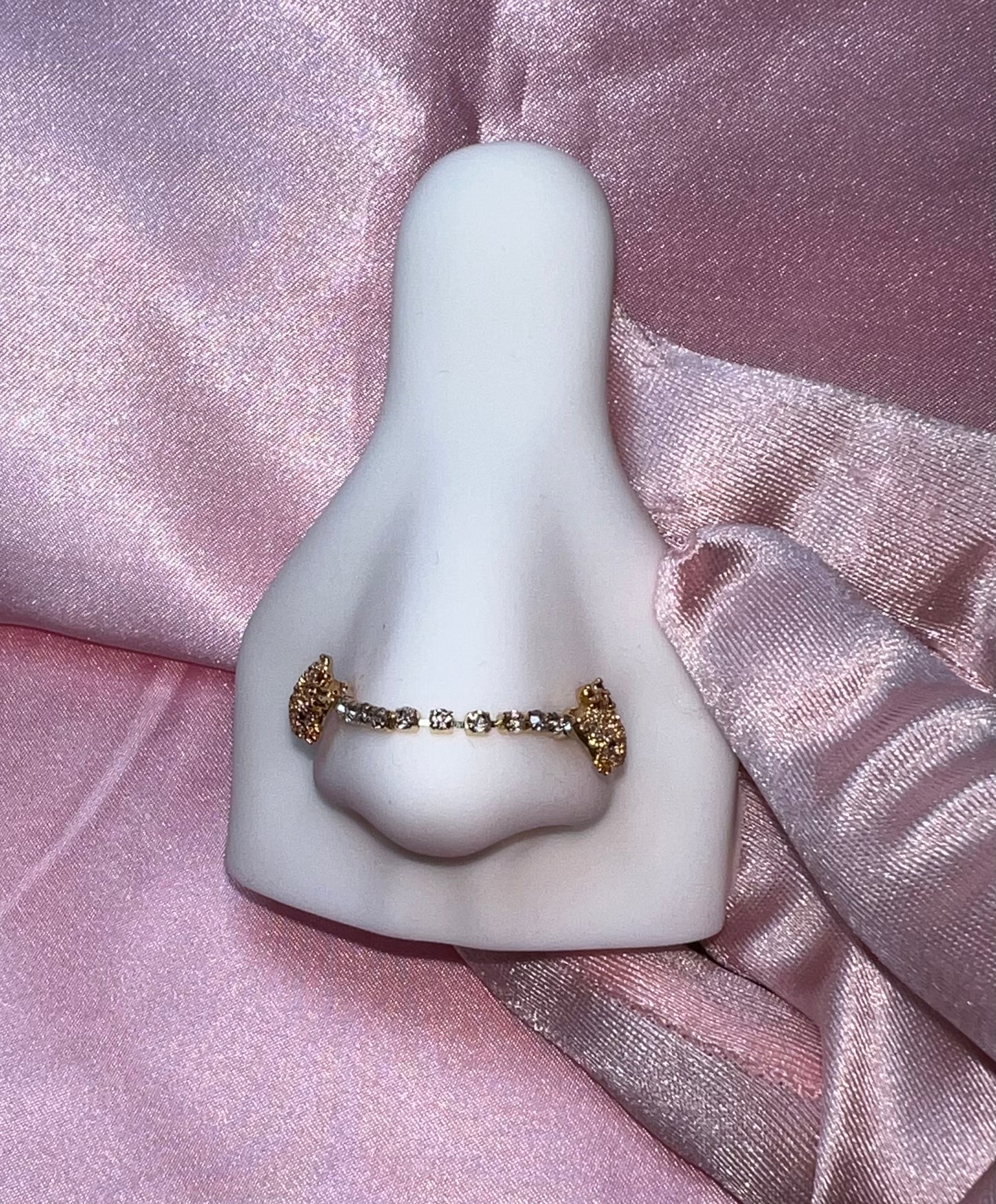 HK Chain Nose Ring - Gold