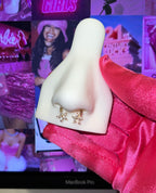 Laura Flower Horseshoe